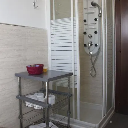 לינה וארוחת בוקר Casa Luisa ברגמו